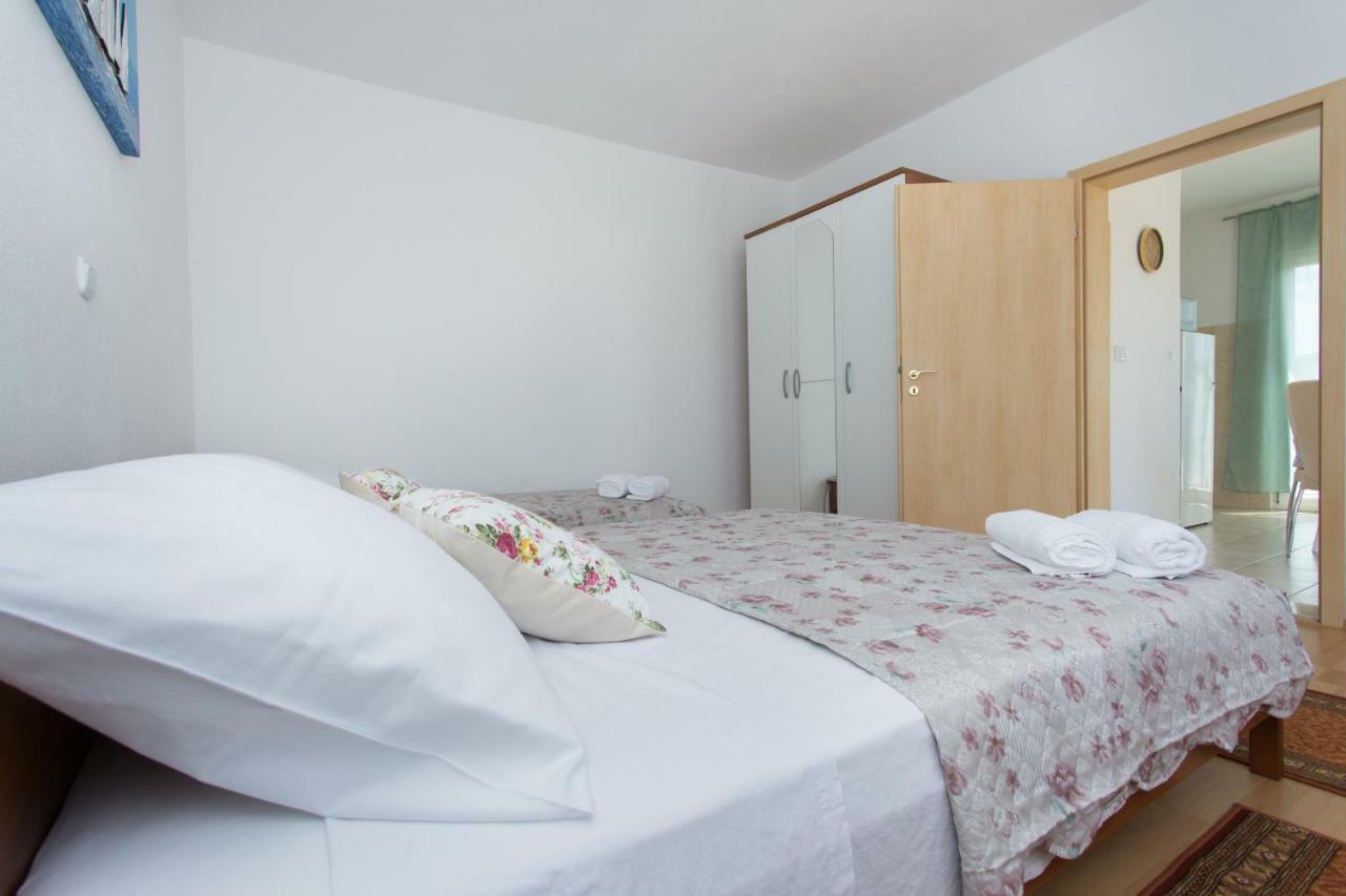 דירות Vinišće Apartman Paula 1 מראה חיצוני תמונה