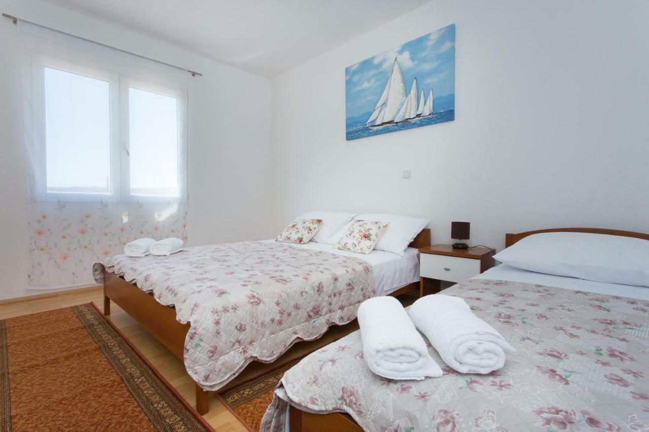 דירות Vinišće Apartman Paula 1 מראה חיצוני תמונה